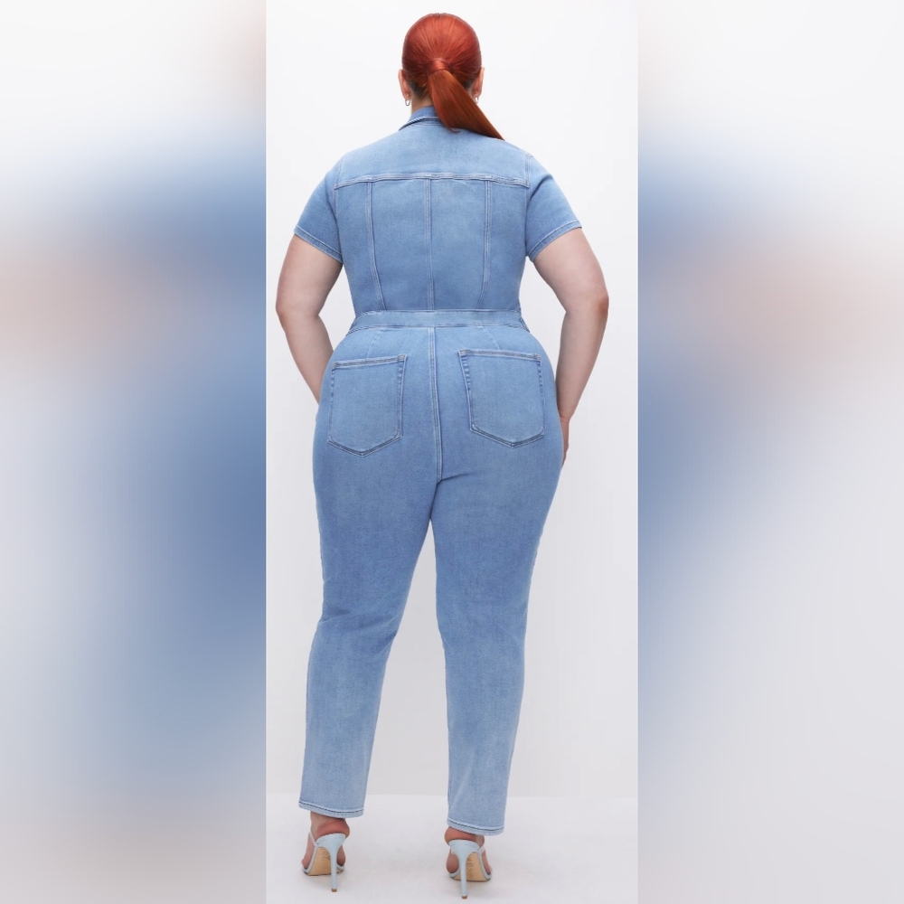 Good American - Fit For Success Denim Jumpsuit - Picture 6 of 8